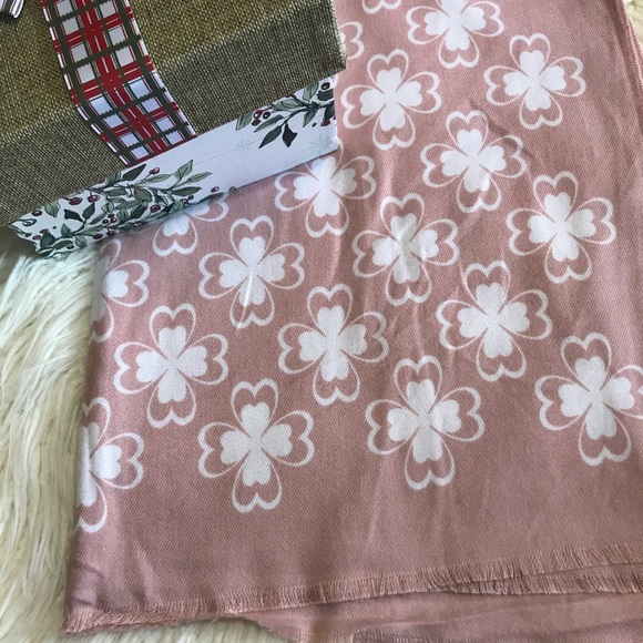 🌿Cozy Soft Super Soft Scarf & Wraps - Picture 3 of 5